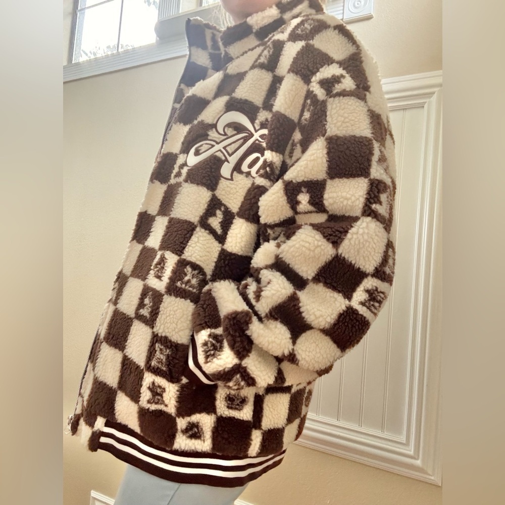 New Brown and Cream Checkered Fleece Jacket - Picture 3 of 9